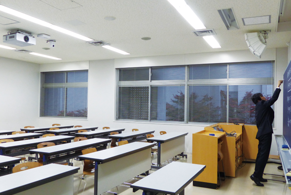 Hoshi University